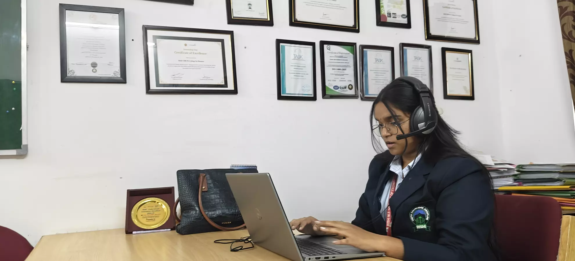 Description of Image